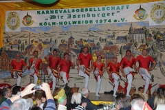 (16)Bild